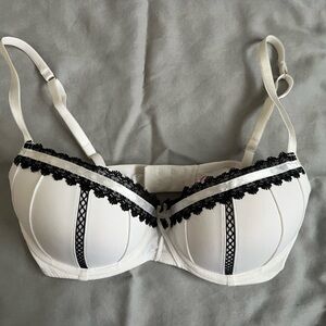 Candie's White push up Bra with Black Lace Trim